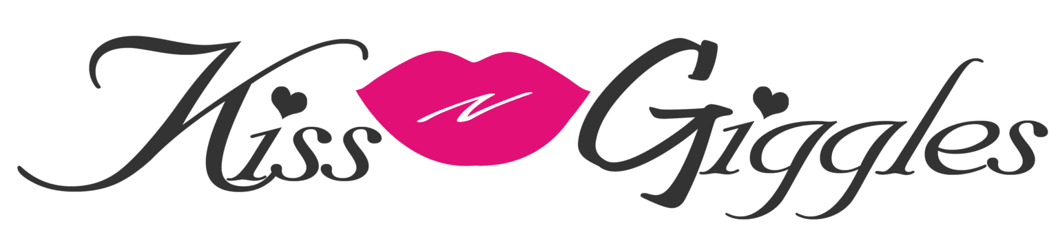 Kiss n giggles logo